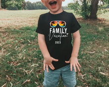 Load image into Gallery viewer, Vacation Sunglasses - Image #4